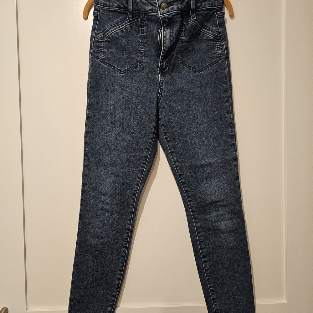 GAP Dark Blue Skinny Jeans